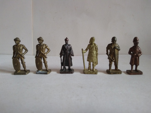 Lote Com 6 Soldadinhos Kinder Antigos ( Ver Fotos ) (Usado)