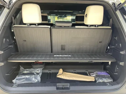 Toyota Sequoia 3.5 V6 Capstone