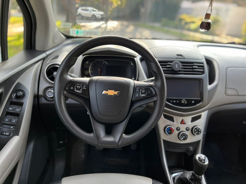 Imagen 13 de 14 de Chevrolet Tracker Lt
