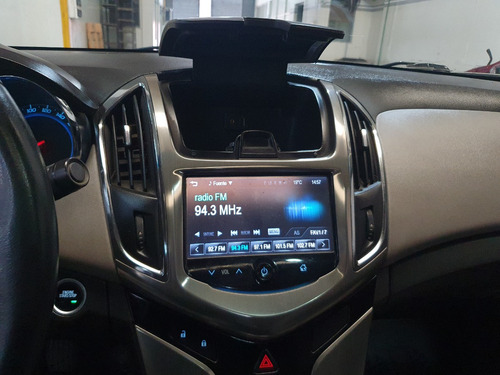 Imagen 17 de 21 de Chevrolet Cruze Sedan 4 Puertas 1,8 Ltz Nafta 2015 Manual