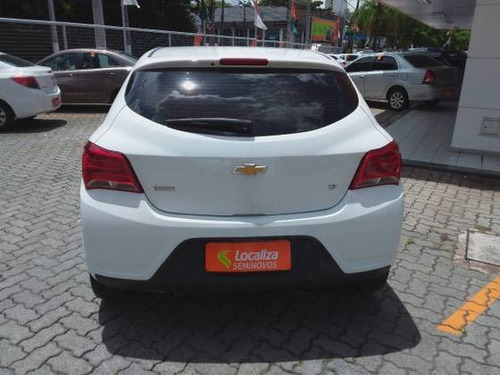 Imagem 2 de 10 de Chevrolet Onix 1.0 Mpfi Lt 8v Flex 4p Manual