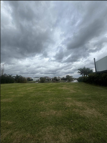 Terreno Lote En Venta En San Benito, Villanueva, Tigre