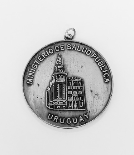 Medalla Cincuentenario Ministerio  Salud Publica 1983 5 Cms.