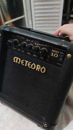 Amplificador De Guitarra - Meteoro Mg10