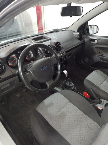 Imagem 15 de 24 de Ford Fiesta Class Completo 2013 1.6 Pulse Flex 5p