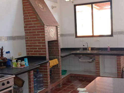 Casa En Venta En Cumbres Del Manzano Barquisimeto. Nv