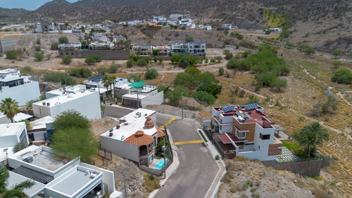 Terreno En Venta En Cumbres Residencial