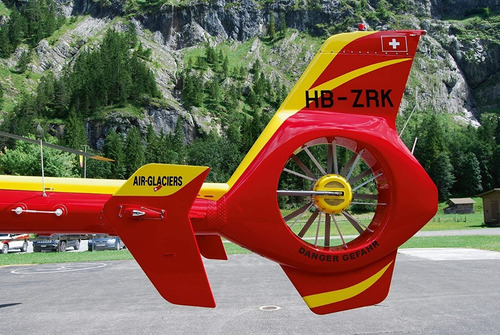 Imagen 4 de 6 de Helicoptero Ec135 Air-glaciers - Escala 1/72 Revell 04986
