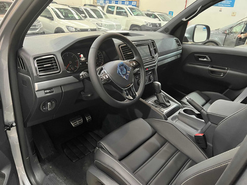 Imagen 24 de 25 de Volkswagen Amarok 2023 3.0 V6 Extreme
