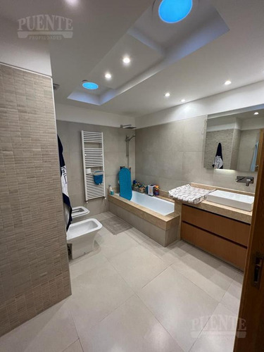 Imagen 9 de 20 de Casa - Banfield Oeste