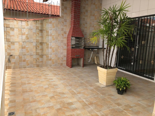 Casa Terreno Inteiro Com 3 Dormitórios/suite Em Itanhaém!