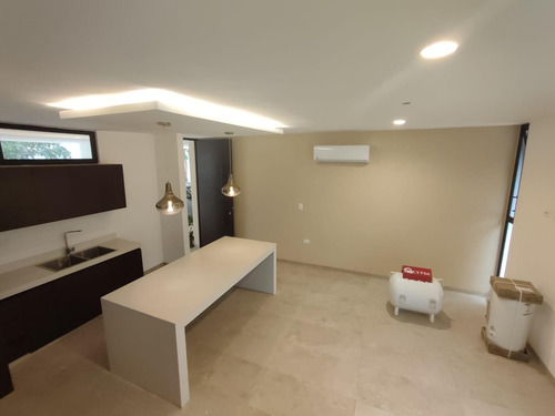 Casa En Venta Merida, Temozon Norte, Sabbia, 2 Hab Roof, Entrega Inmediata.