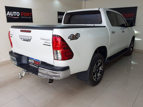 Imagem 6 de 10 de Toyota Hilux 2.8 Srx 4x4 Cd 16v Diesel 4p Automático