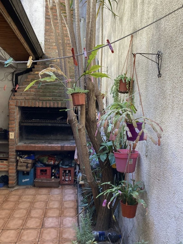 Imagen 9 de 16 de Casa En Venta En Quilmes Oeste
