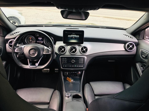 Imagem 13 de 15 de Mercedes-benz Gla 250 2.0 16v Turbo Sport 2017