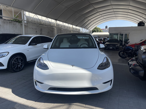 Tesla Model Y Long Range Dual Motor