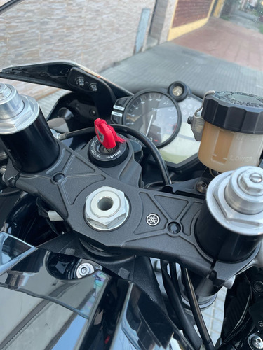 Yamaha R1