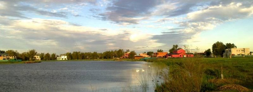 Imagen 5 de 6 de Lote Al Lago En Barbarita