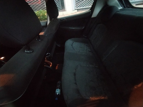 Peugeot 207 2010 1.4 Xr Sport Flex 5p