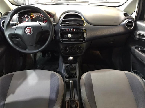 Imagem 6 de 8 de Fiat Punto 1.4 Attractive 8v Flex 4p Manual 2012/2013