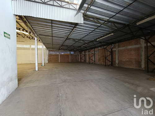Venta Bodega 7 Ambientes Colima Centro
