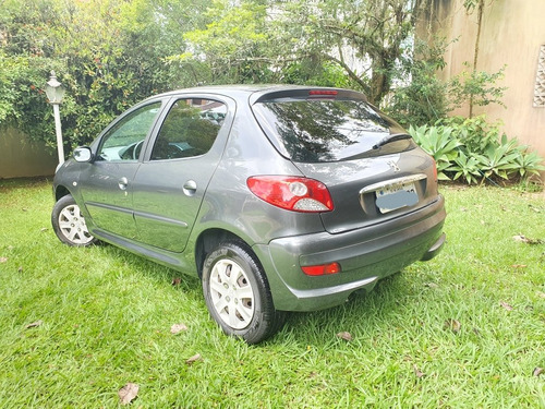 Peugeot 207 2013 1.4 Xr Flex 5p