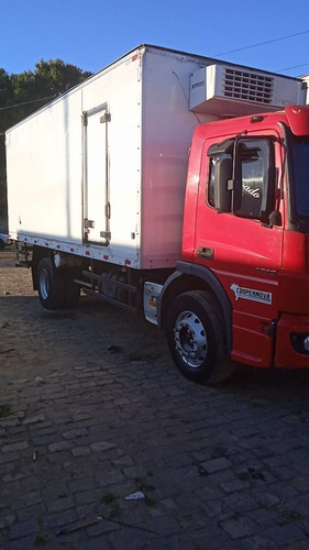 Imagem 3 de 11 de Mercedes Benz - Atego 1719 13/13 - Baú Frigorifico Gancheira