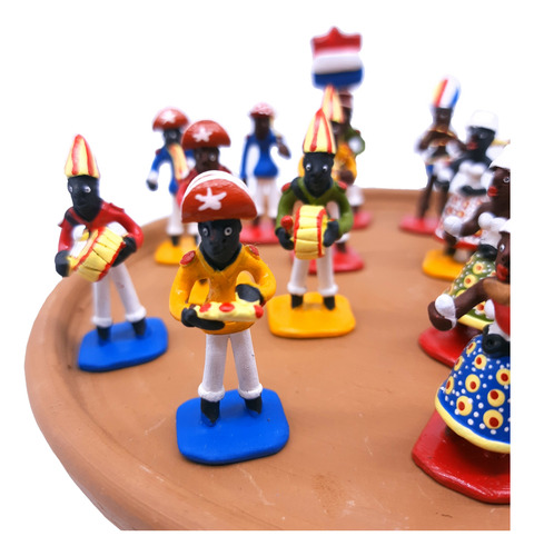 Estátua Bloco Maracatu Miniatura Escultura Cerâmica Caruaru