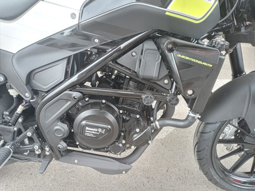 Benelli Leoncino 251 Naked Cafe Racer Tracker Scrambler 0km