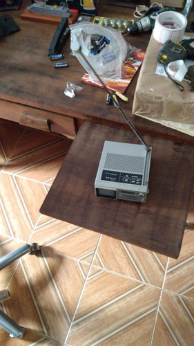 Imagem 7 de 7 de Micro Tv P&b E Rádio Am Fm Sanyo Mod Tpm-2100