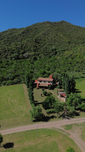 Casa En Venta Country Los Milagros ,santa Rosa De Calamuchita , Cordoba.