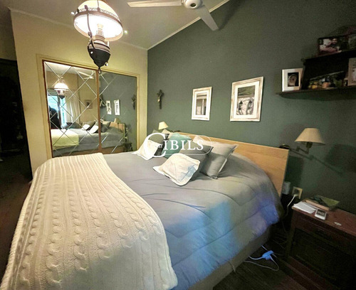 Muy Linda Casa En Venta En Pleno Pocitos Con 4 Dormitorios, Patio Y Parrillero