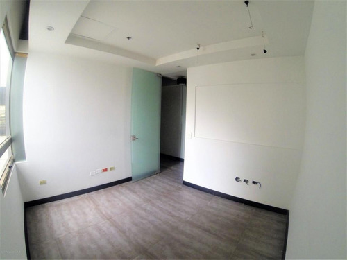 Comercial En Chico(bogota) Rah Co: 21-202