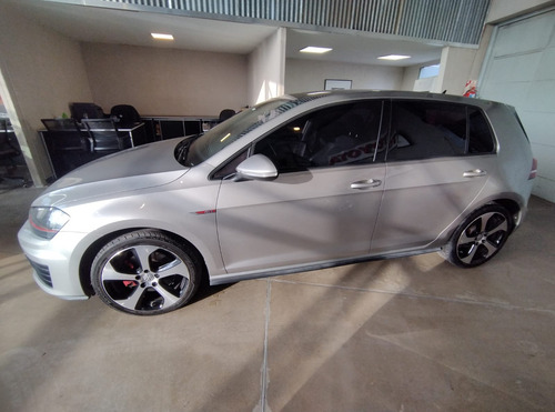 Volkswagen Golf 2.0 VII GTI L16