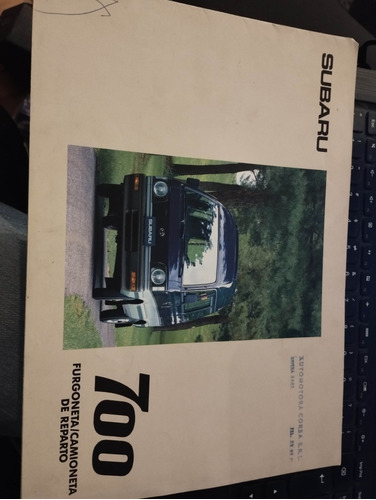 Follleto Catálogo Original Impreso Colección Subaru 700