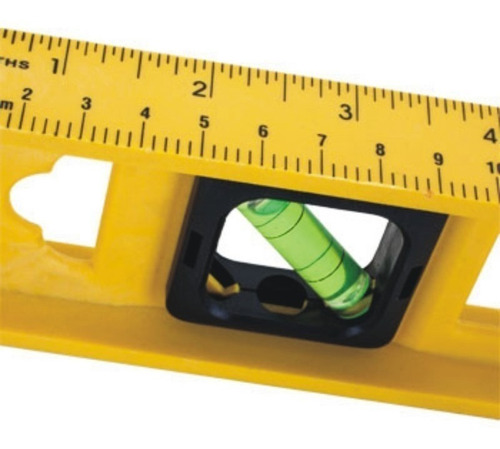 Imagen 2 de 3 de Nivel Plastico 3 Ampollas 50 Cm Resistente Golpe E.