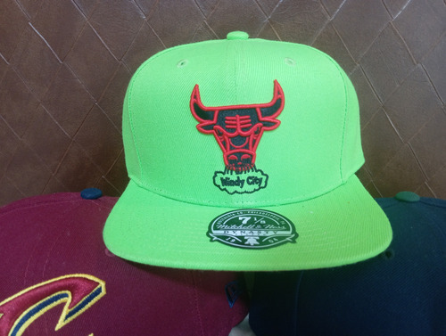 Lote 2 Gorras New Era 7 1/8 Verde Limón 7 1/8 Lisa