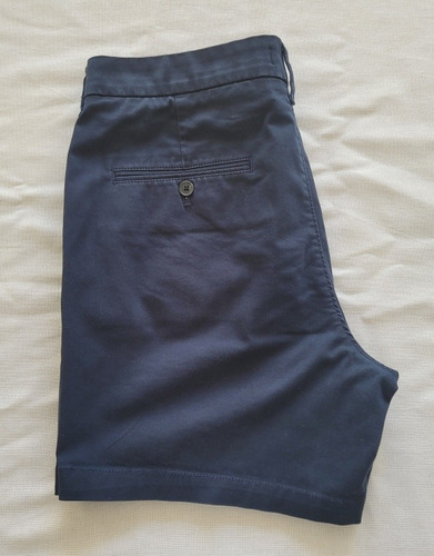 Pantalón Corto Marca Express Color Azul Talla 34 (Usado)