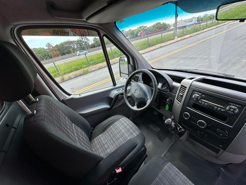 Mercedes-Benz Sprinter Furgão 2.2 Cdi 313 Street Longo Teto Baixo 9m3 5p