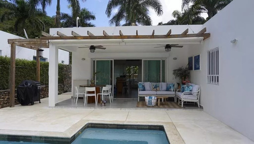 Vendo Moderna Y Preciosa Villa Amueblada En Las Terrenas De Samaná, República Dominicana
