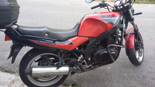 Suzuki Gs500e Vermelha Ano 2000 Sem Débitos 