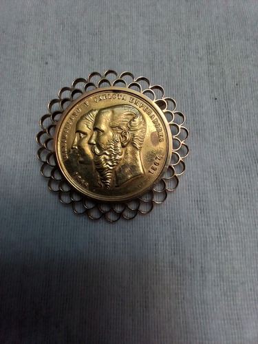 Medalla Maximiliano Y Carlota, Oro Ley 0.900 (Usado)