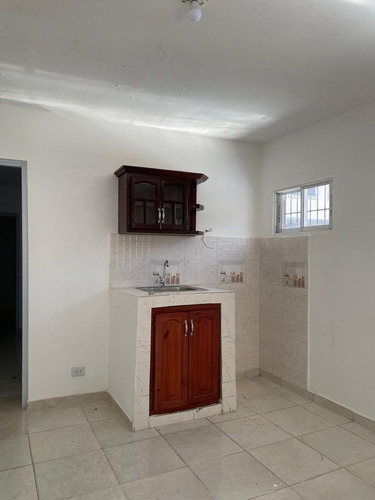 Alquiler Apartamento De 1 Habitación Sin Amueblar, Zona Colonial, Santo Domingo