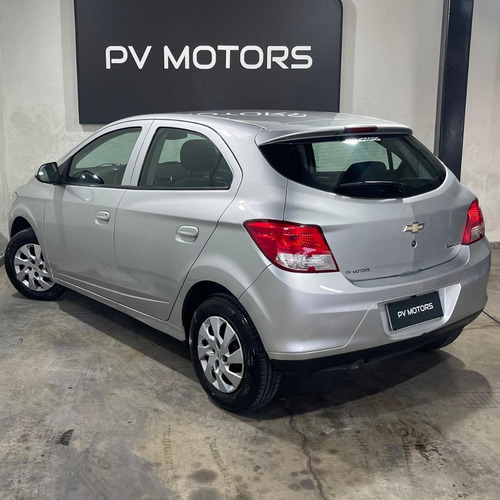 Chevrolet Onix HATCH LT 1.0 8V FlexPower 5p Mec.