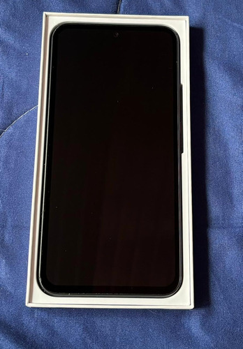 Celular Samsung Galaxy A 54 Color Negro Semi Nuevo,