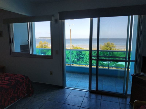 Negocio En Venta De 20 Dormitorios En Playa Mansa