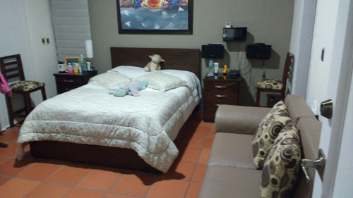 Imagen 10 de 25 de Venta - Alquiler Chalet Excelente Pueblo Tapao
