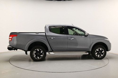 Mitsubishi New L200 Dc 2.5 Dsl 4x4 At