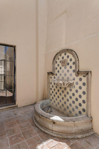 Casa Remodelada Con Espacio Para Crecer En El Centro De San Miguel De Allende