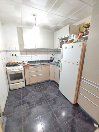 Calle 152bis Esq 521 - Casa 2 Dormitorios C/ Cochera Y Monoambiente